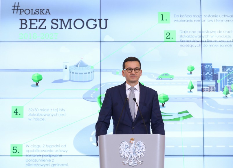 Premier Polski Mateusz Morawiecki podczas konferencji prasowej w KPRM w Warszawie.