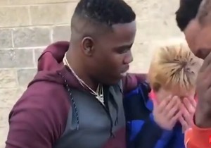 Dva brata pritekla u pomoc zeni