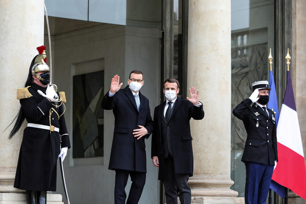 Mateusz Morawiecki, Emmanuel Macron