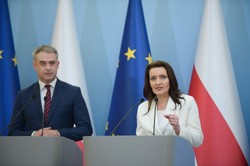 Gawkowski: co 40 min w Polsce dochodzi do próby wyłudzenia kredytu lub oszustwa finansowego. Zastrzeż swój PESEL