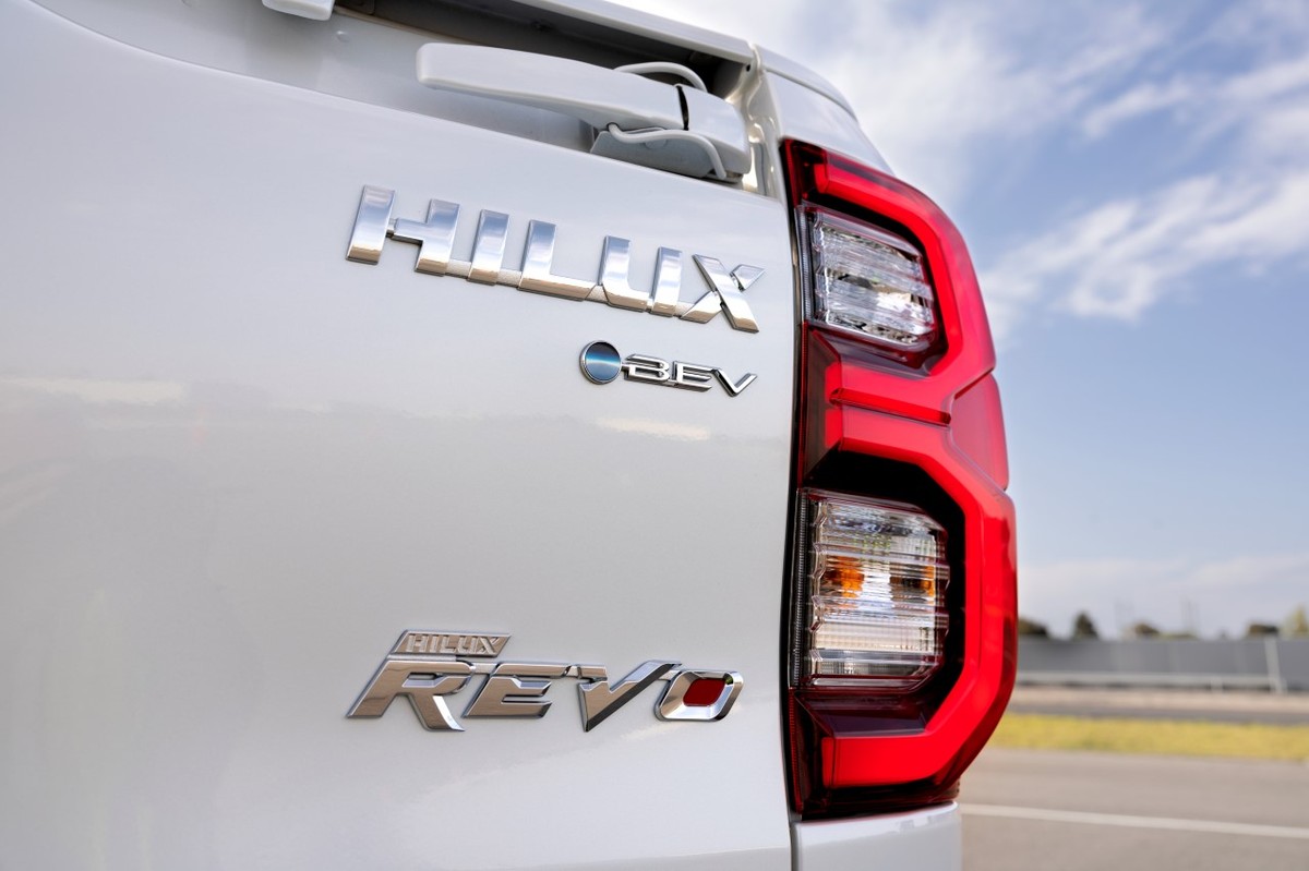Toyota Hilux BEV Revo Concept