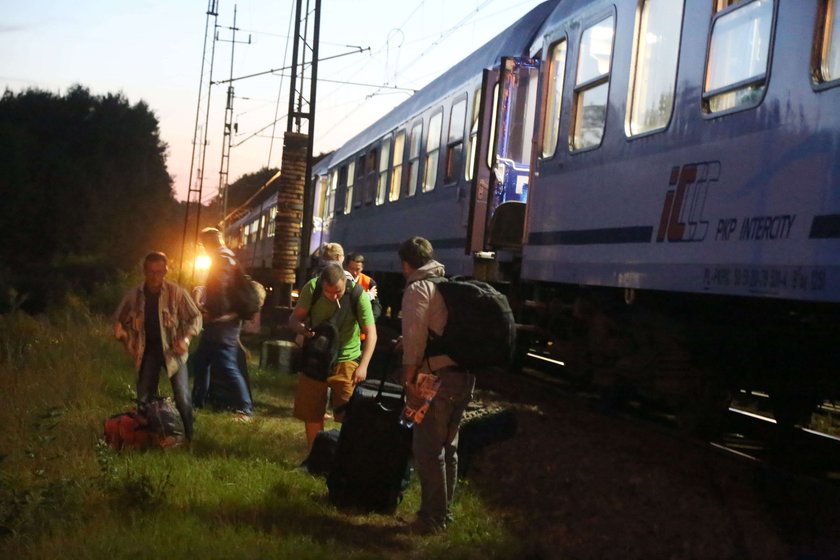 O włos od tragedii. Pociągi na jednym torze