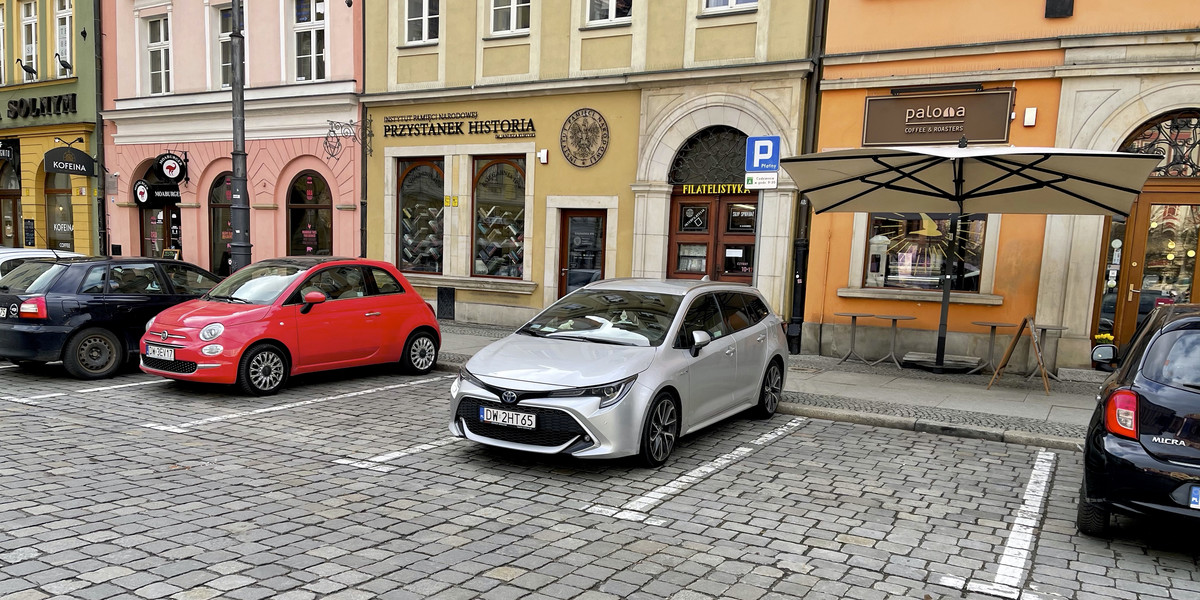 Parkowanie podrożało, zainteresowanie nie zmalało.