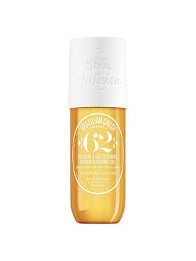 A brazil szépség egyik titka a cheirosa: Ez azt jelenti, hogy a brazil nők hihetetlenül csábító illatúak napkeltétől napnyugtáig. A Brazil Crush Body Fragrance Mist segítségével a Sol de Janeiro egyenesen Rio forró strandjaira visz, ahol te vagy a sztár: a testpermet beborítja a bőrt a Cheirosa '62 napos illatába, amely a pisztácia jegyeit az aromával ötvözi sózott karamellel. Cheirosa 62 Mist testpermet SOL DE JANEIRO 9290 Ft/90 ml (103,22 Ft/1 ml) - douglas.hu 