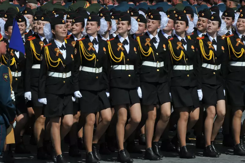 Żołnierki i sanitariuszki w rosyjskiej armii są traktowane jak seksualne niewolnice Fit. Wojtek Laski