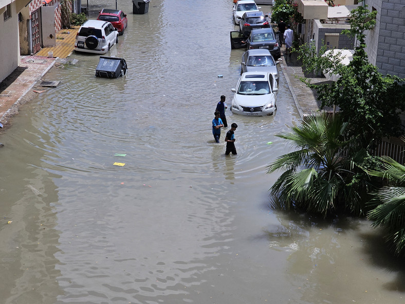 W wyniku powodzi w Dubaju zginęła jedna osoba