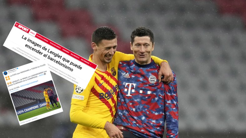 Clement Lenglet żartuje z Robertem Lewandowskim po meczu Bayern - FC Barcelona