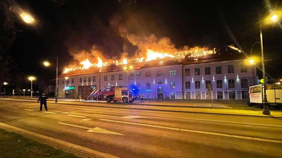 Galeria handlowa w Ełku stanęła w płomieniach