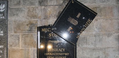 Zniszczył tablicę Sybiraków