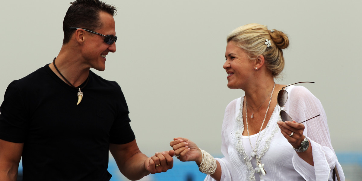 Żona Schumachera wyprzedaje majątek dla niego!