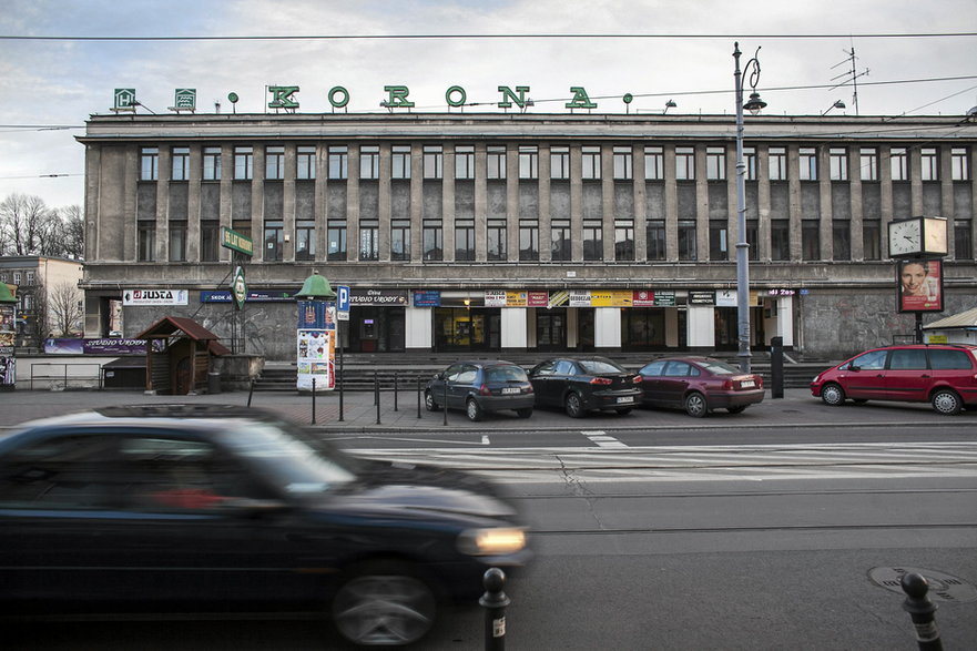 Obiekty sportowe klubu Korona znajdują się w centrum krakowskiego Podgórza