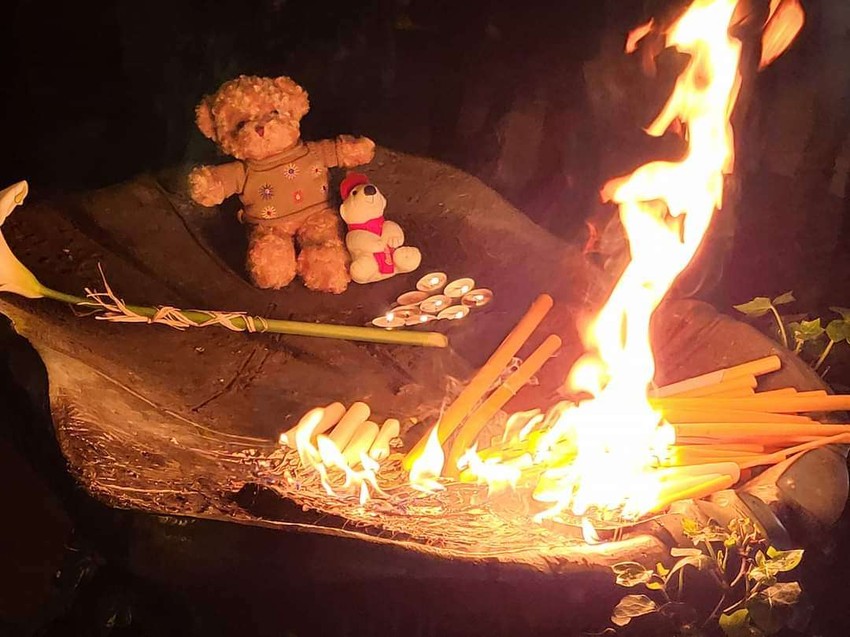 Na trgu su ostavljene i mede