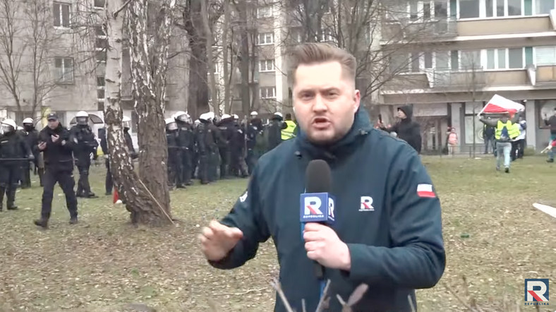 Reportera TV Republika na proteście rolników w Warszawie