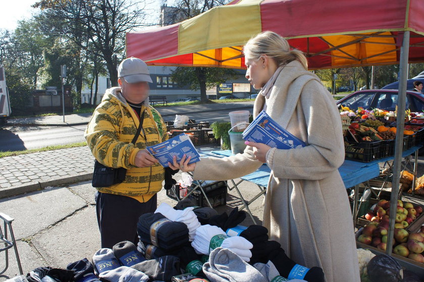 Kostempska agituje na L4