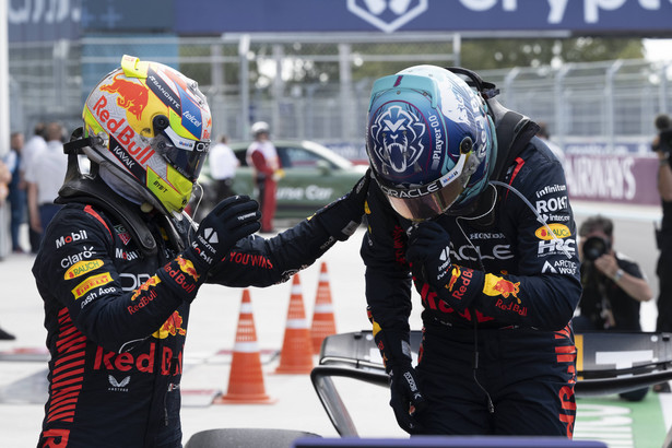 Sergio Perez i Max Verstappen