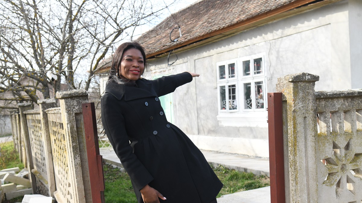 Srpska snajka iz plemena Zulu od blata nalravila dvorac u Malom Crniću: Evo kako izgleda