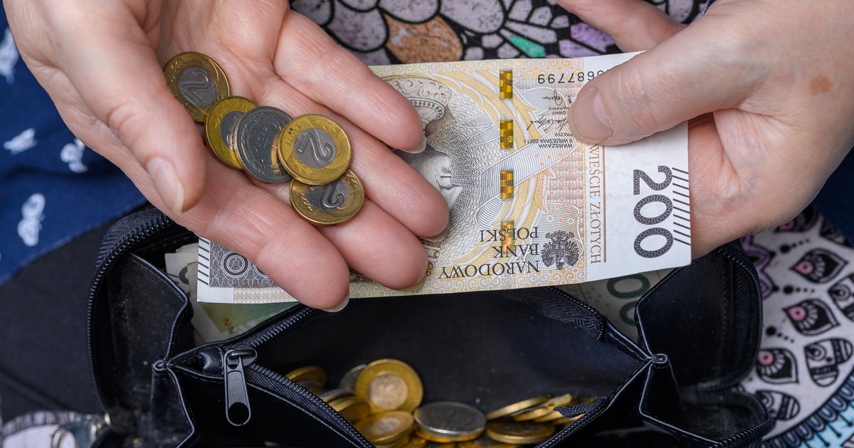 Ekspertka od etykiety wskazuje pięć błędów, jakie popełniamy, rozmawiając o pieniądzach z bliskimi