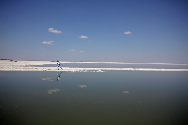 Silnie zasolony obszar w pobliżu Wołgogradu w Rosji