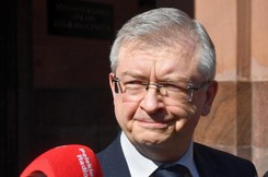 Trzaskowski: Nie ma zgody na obchody rosyjskiego Dnia Zwycięstwa. OŚWIADCZENIE ambasady Rosji