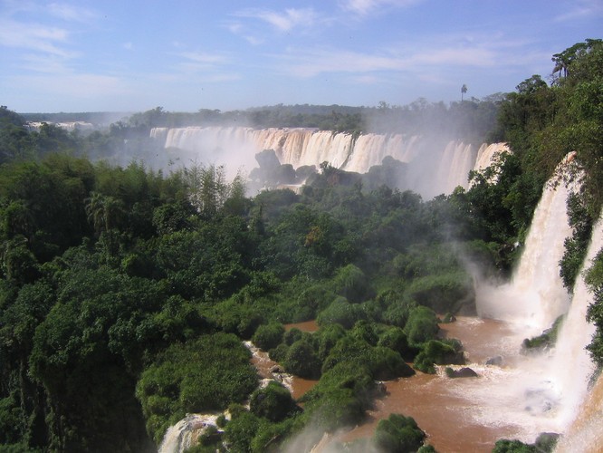 Nowe Cuda Natury - Wodospad Iguazu Fot. flickr/Phillie Casablanca