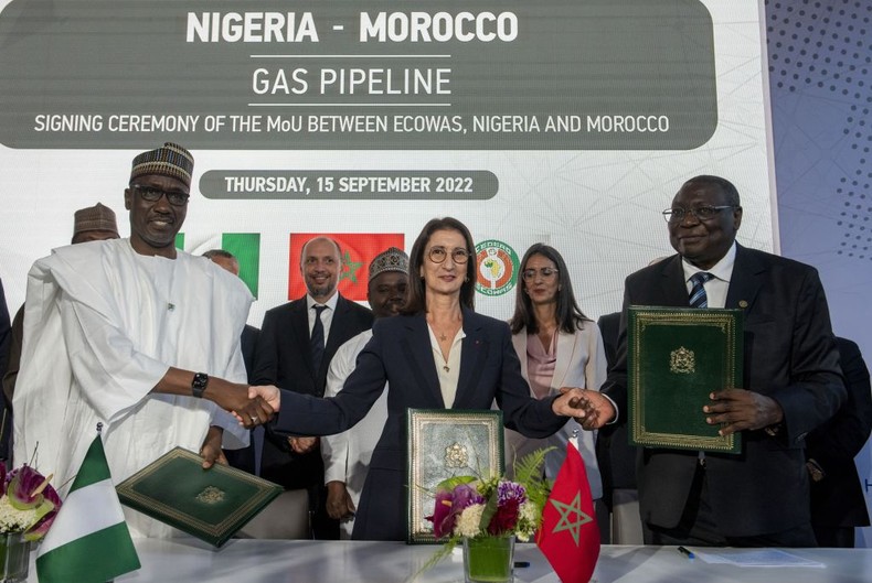 توافق برای ادامه پروژه خط لوله گاز نیجریه-مراکش توسط دو کشور و ECOWAS در سال 2022 در رباط امضا شد (عکس از جلال مرچیدی/ خبرگزاری آنادولی از طریق گتی ایماژ)