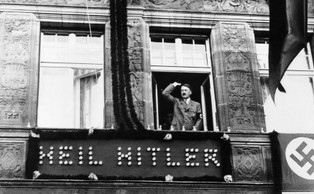 Amazon zmienił logo aplikacji, które według części klientów "przypominało Hitlera"