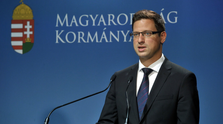 Gulyás Gergely kancelláriaminiszter kész
megfontolni az uniós kritikákat /Fotó: MTI - Kovács Attila
