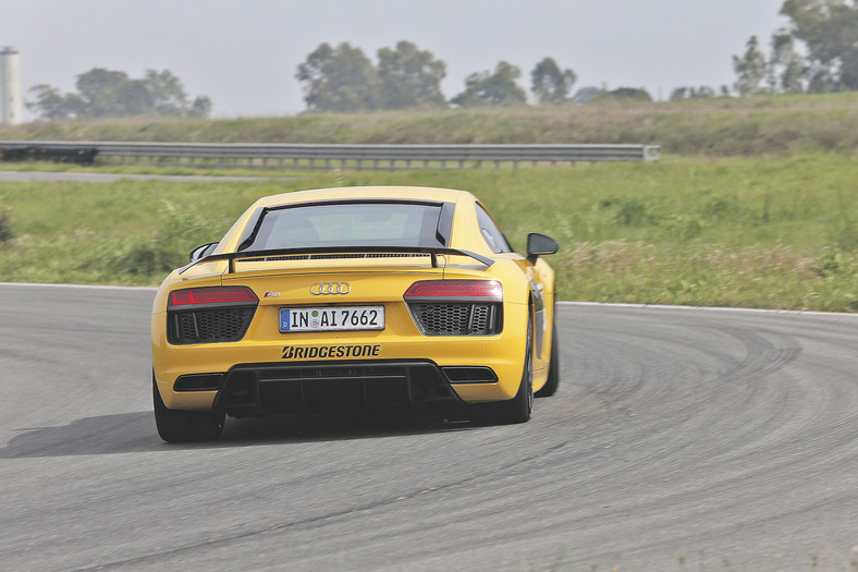 Audi R8 5.2 FSI quattro plus