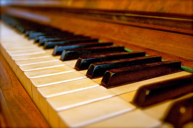 Charles Richard-Hamelin jest jednym z czołowych pianistów swojego pokolenia.