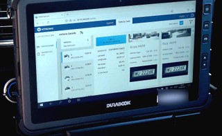 Uwaga na wiadomości z e-TOLL. MF i KAS ostrzegają kierowców oszustami