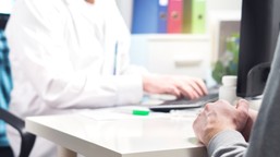 co oznaczają kody na l4 i kiedy pracodawca dowie się o chorobie?