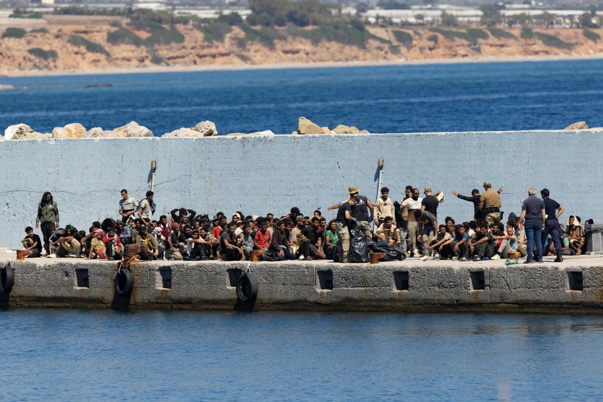 Grecja się zamyka. Nielegalni migranci zostaną "aresztowani i zatrzymani"