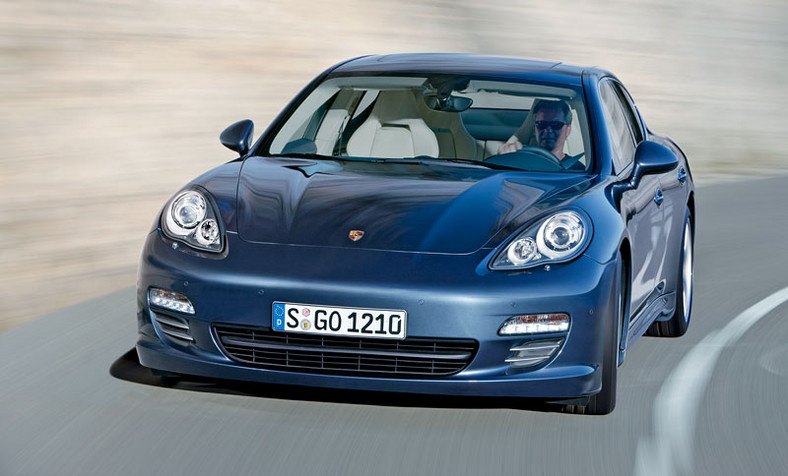 Porsche Panamera: dane techniczne i informacje (fotogaleria)
