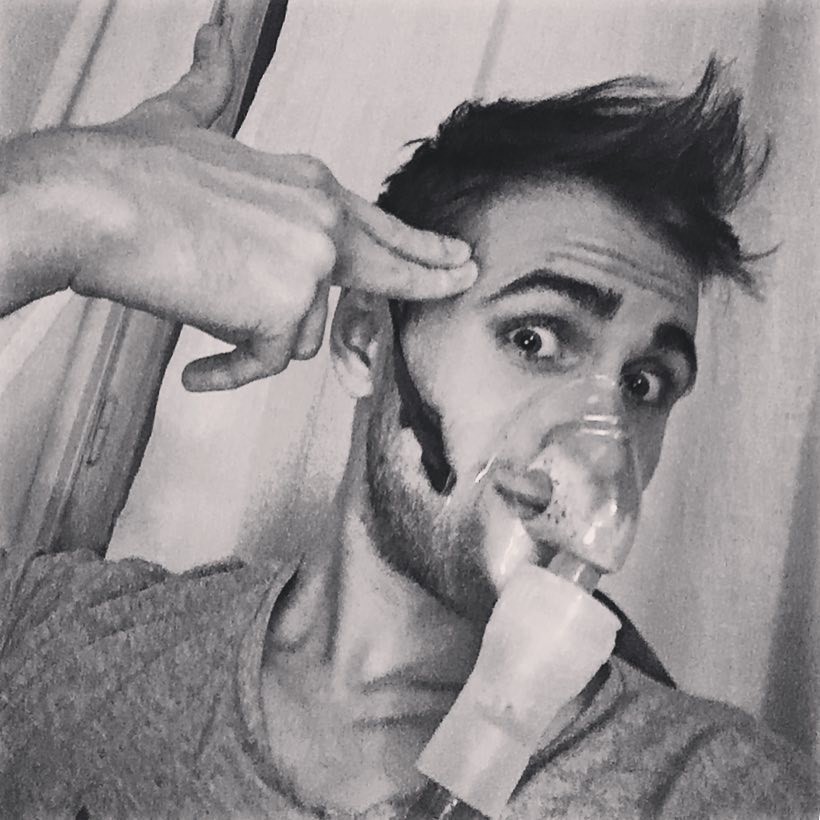 Divadelný herec Patrik Vyskočil.