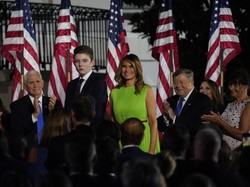 "Po kim on to ma?" Internauci komentują wygląd 14-letniego Barona Trumpa