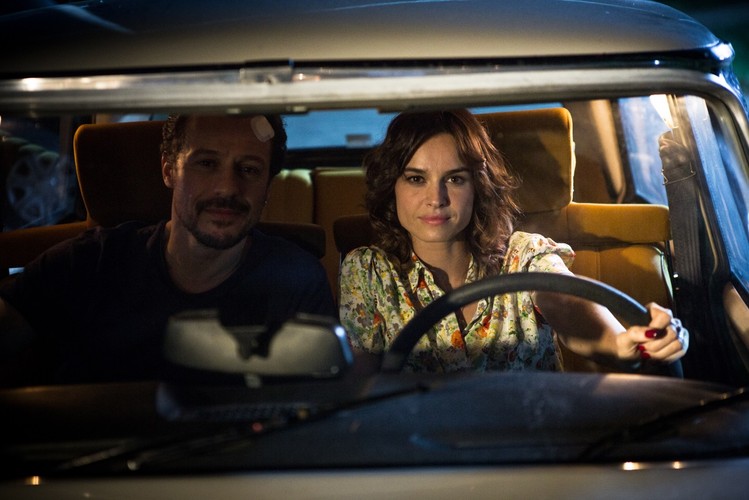 Kasia Smutniak oraz Steffano Accorsi w filmie 'Made In Italy'. W kinach 25 maja