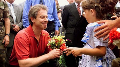 Tony Blair, kosowscy uchodźcy i wielu Toniblerów