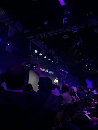 IFS Industrial X Unleashed: AI nadzieją dla przemysłu