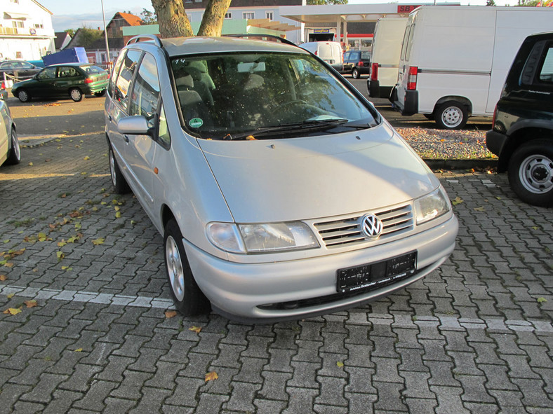 Czy warto jechać po auto do Niemiec? Może w Polsce jest taniej