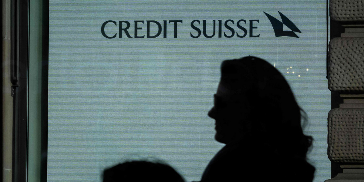 Szwajcarskie banki mogą mieć spore problemy. I to niezależnie od wielkiej fuzji UBS z Credit Suisse.