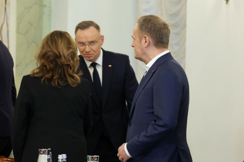 Andrzej Duda i Donald Tusk podczas Rady Bezpieczeństwa Narodowego