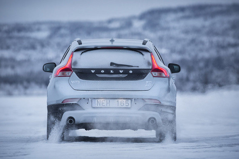 Volvo V40 Cross Country: kombi na sportowo