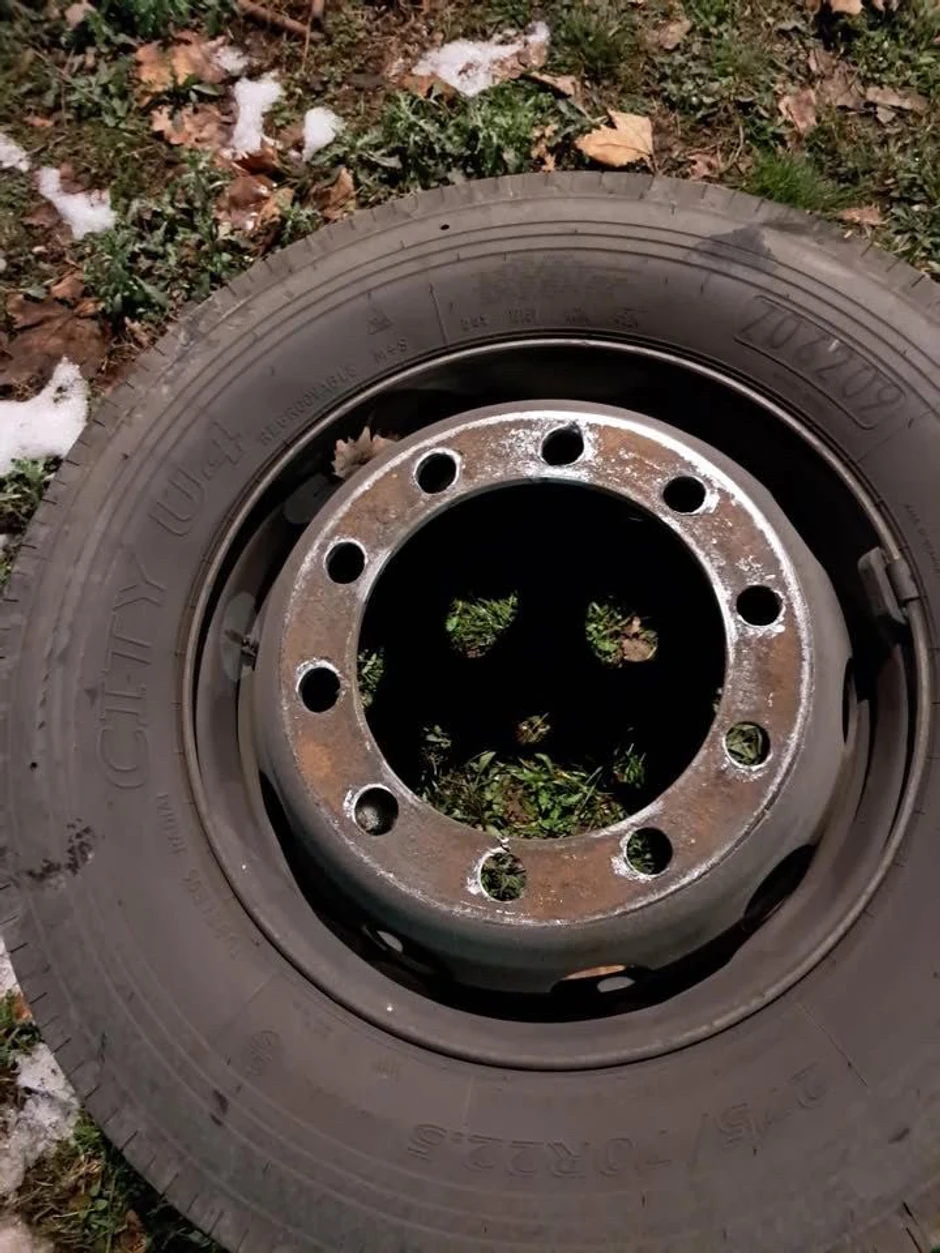 Otpao točak autobusa linije 85