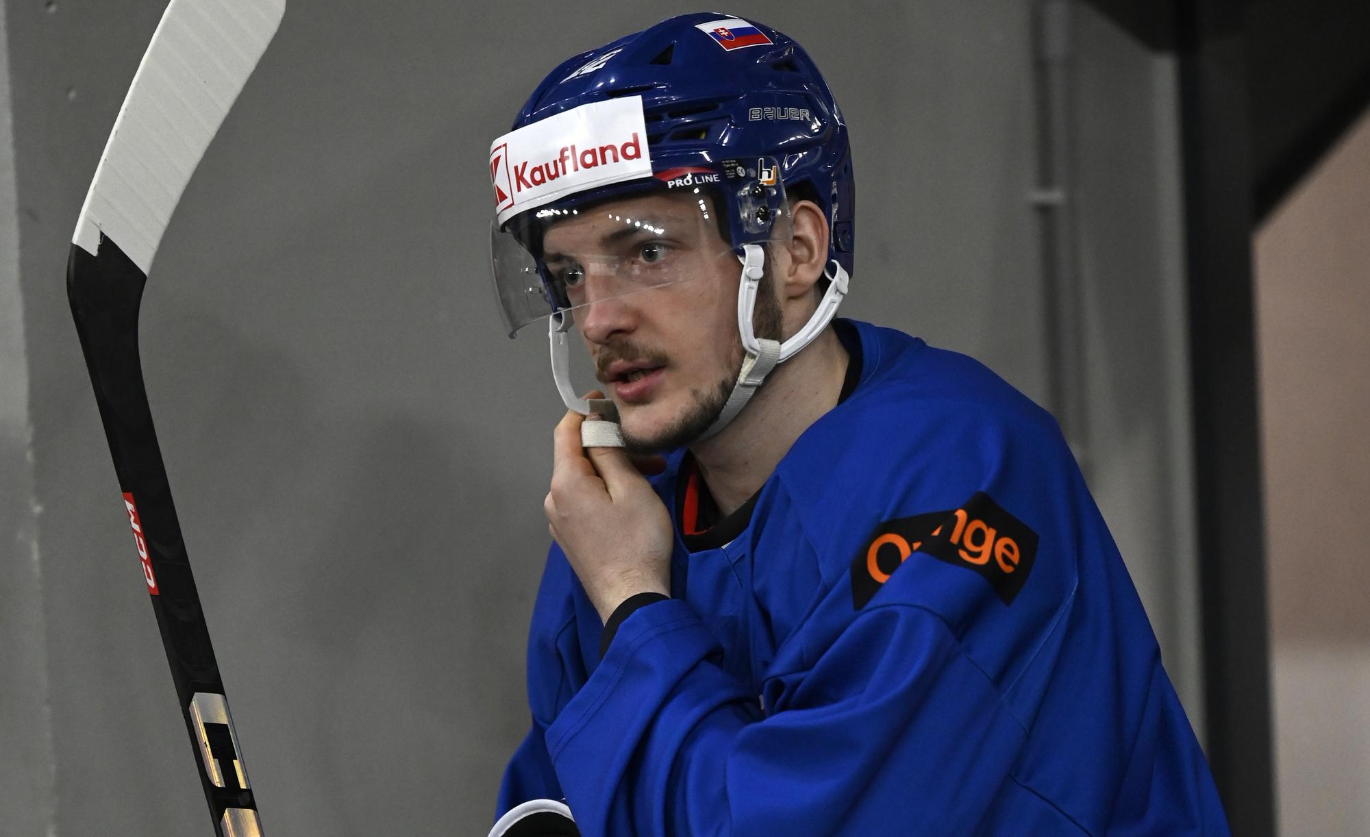 Slovenský hokejista Oliver Okuliar.
