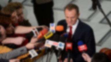 Tusk: za rządową aktywność w rocznicę Smoleńska odpowiada min. kultury