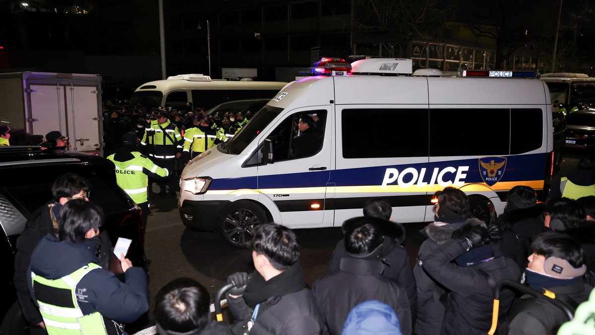 Impas w Korei Płd. Policja blokuje ochroną zawieszonego prezydenta Jun Suk Jeola [Źródło: Onet]