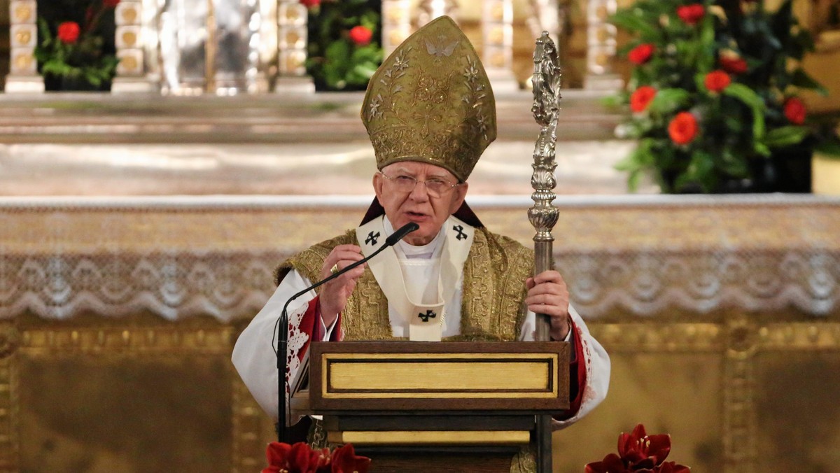 O datki, które zostaną przeznaczone na pomoc potrzebującym w ramach obchodzonego po raz pierwszy w Kościele katolickim Dnia Ubogich zaapelował do wiernych metropolita krakowski abp Marek Jędraszewski w liście, który jest dziś odczytywany w kościołach archidiecezji krakowskiej.