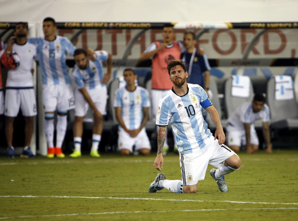 Messi jednak nie skończy kariery w kadrze? Maradona wkracza do gry