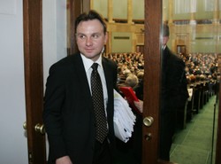 Co mówił Andrzej Duda w 2011 roku o ułaskawieniu? Coś zupełnie innego... [WIDEO]