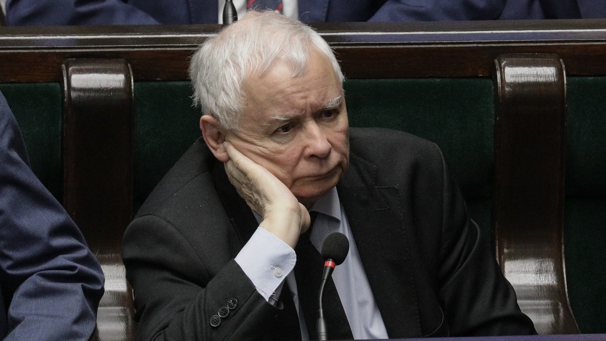 Wybory możliwe jeszcze przed wakacjami? Prezes Kaczyński bliski "wywrócenia stolika"